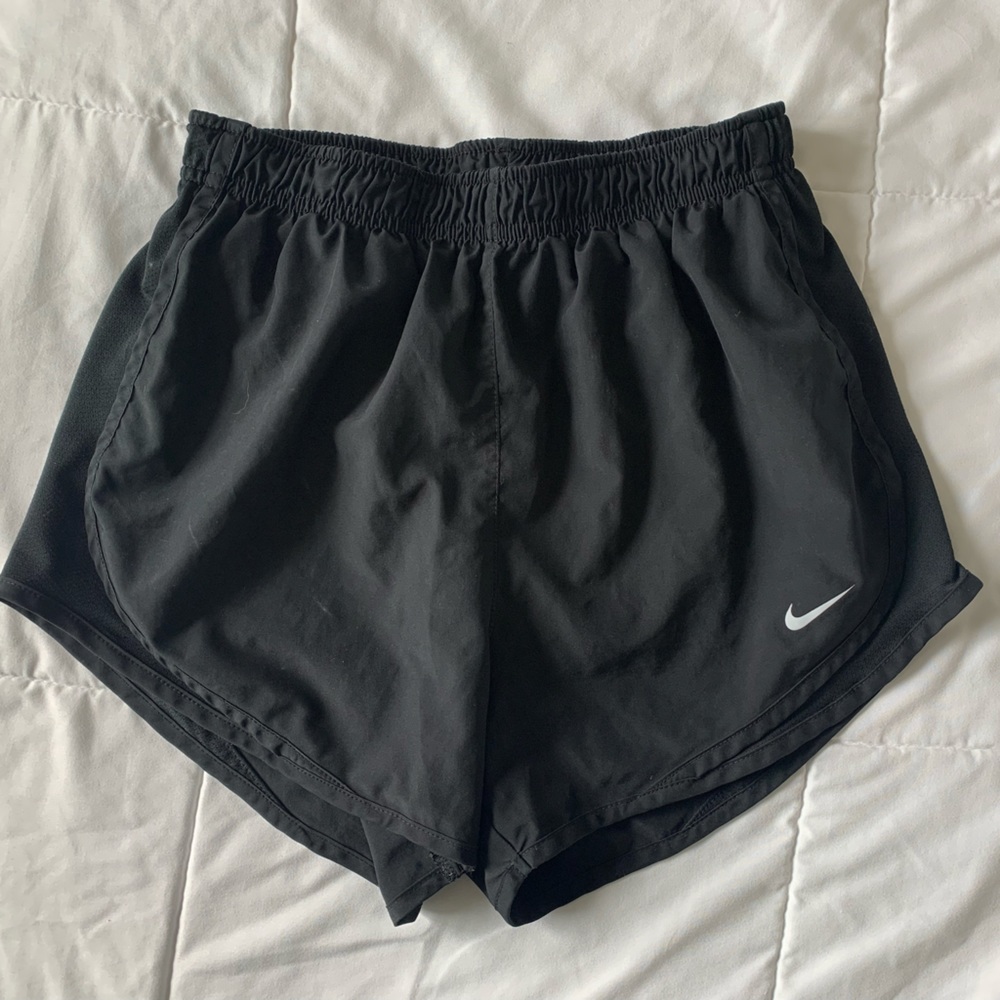Women’s Black Nike Tempo Shorts